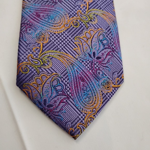 Stacy Adams Other - STACY ADAMS Men's Tie Purple Multi-Color Paisley Floral 100% Microfiber